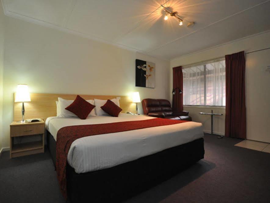 Edinburgh Motor Inn Warragul Εξωτερικό φωτογραφία